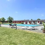 2 Bedroom Lovely In Aakirkeby