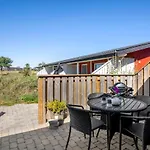 2 Bedroom Lovely In Aakirkeby