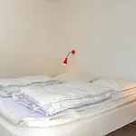 2 Bedroom Lovely In Aakirkeby Åkirkeby