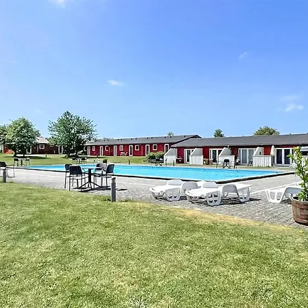 2 Bedroom Lovely In Aakirkeby